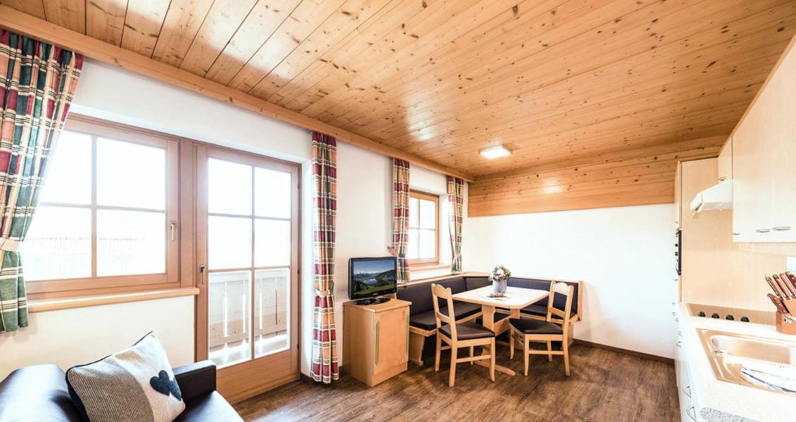 Aparthotel Feriengut Hasenau Saalbach-Hinterglemm Exterior foto
