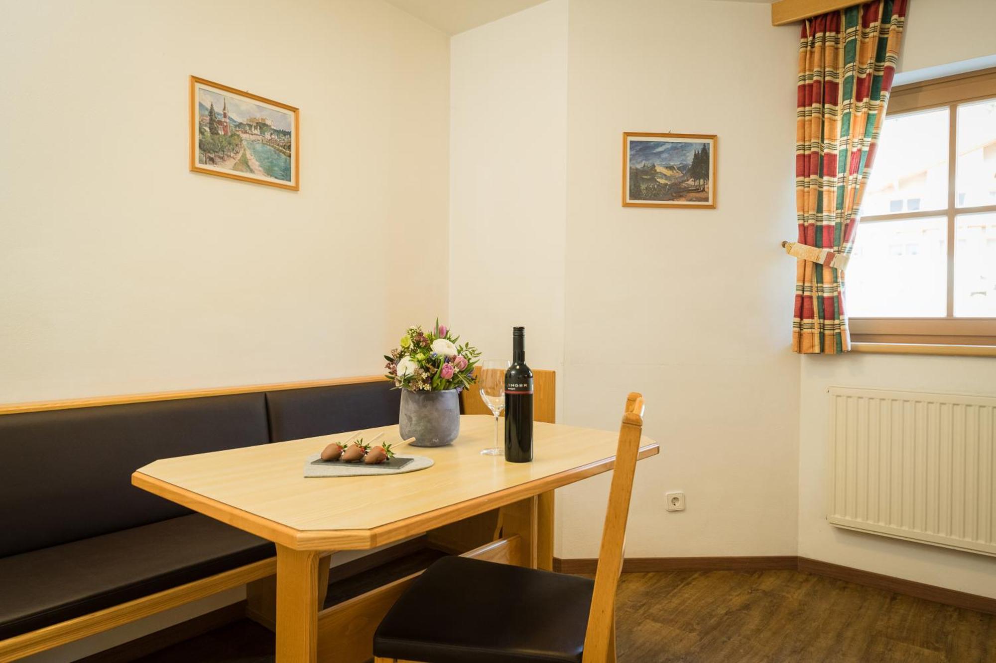 Aparthotel Feriengut Hasenau Saalbach-Hinterglemm Exterior foto